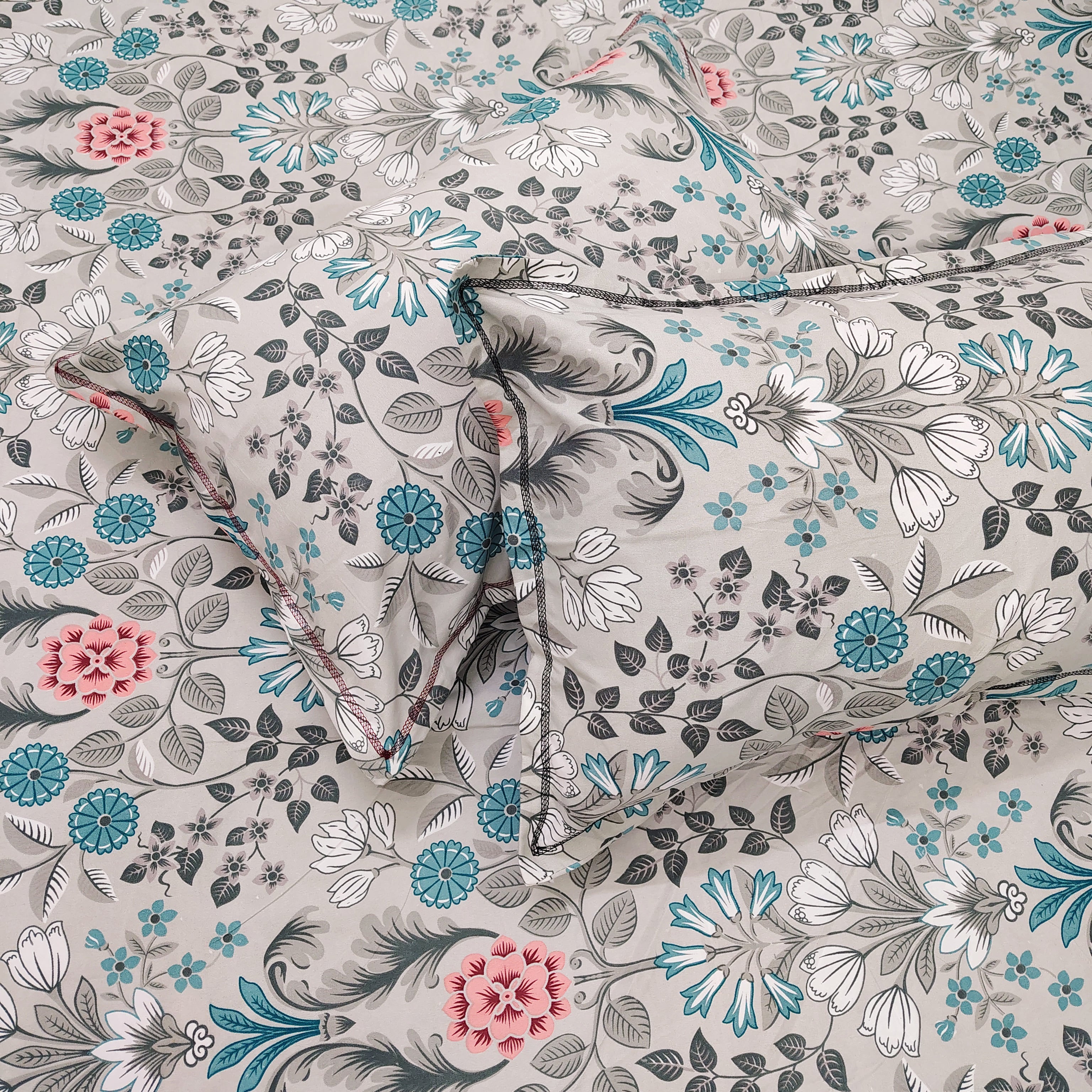 Floral 210 TC Fitted Bedsheet - Multicolor BRAVIA