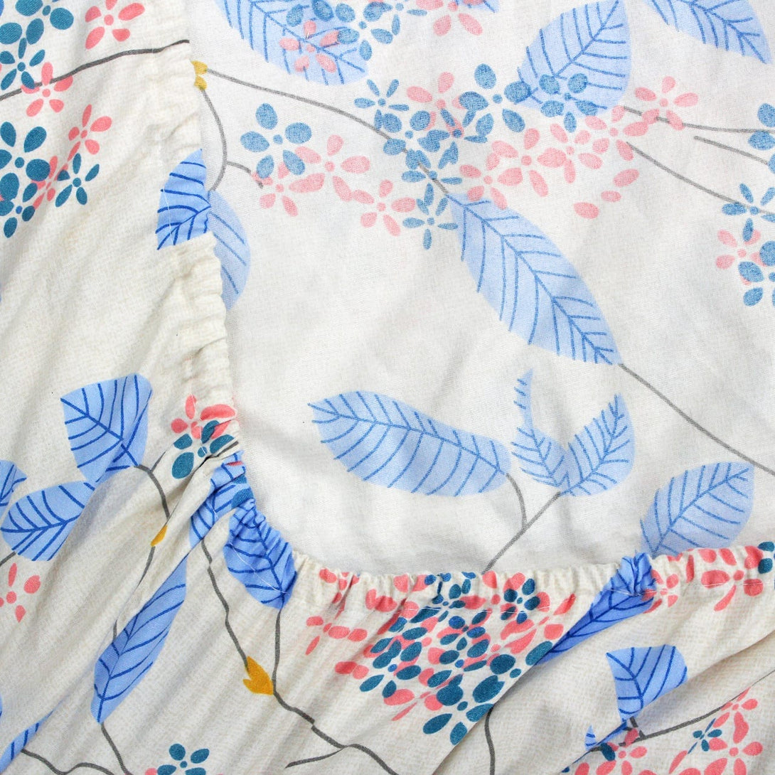 Floral 210 TC Fitted Bedsheet - Blue - Braviadecor