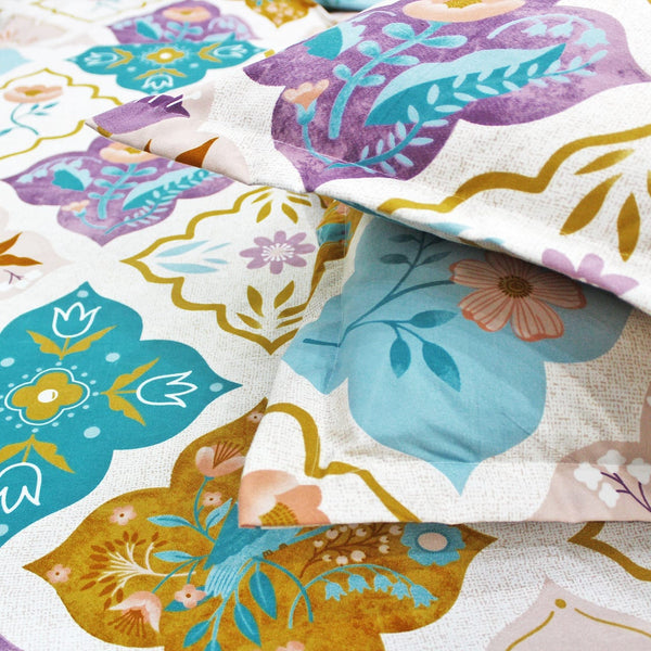 Floral 210 TC Fitted Bedsheet - Multicolor - Braviadecor