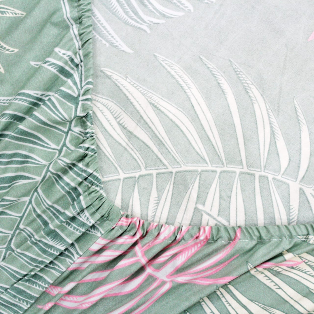 Floral 210 TC Fitted Bedsheet - Green - Braviadecor