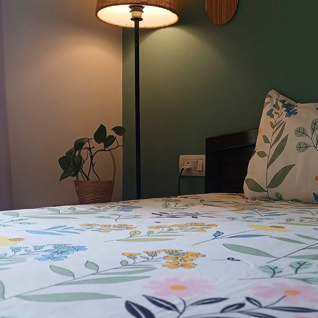 Floral 210 TC Fitted Bedsheet - Multicolor - Braviadecor